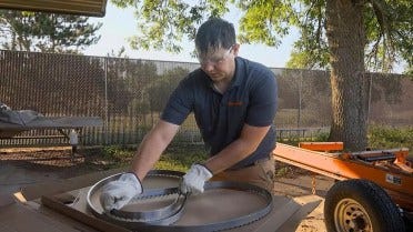 How to Safely Unpack Sawmill Blades